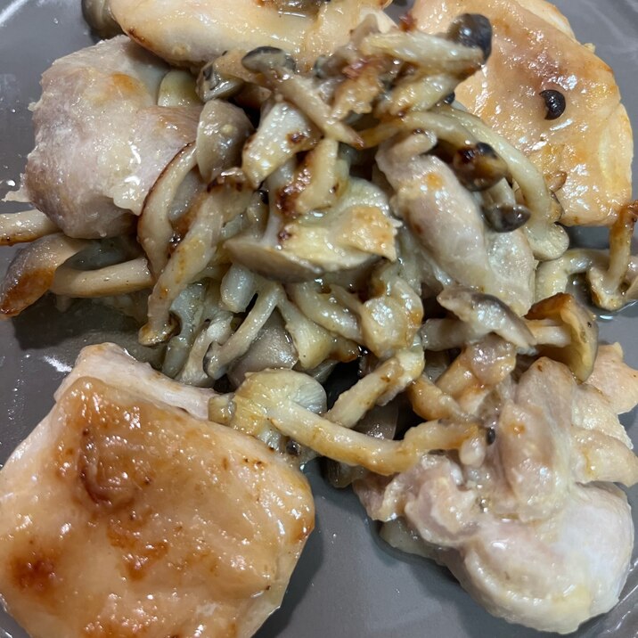 鶏むね肉ときのこの味噌炒め